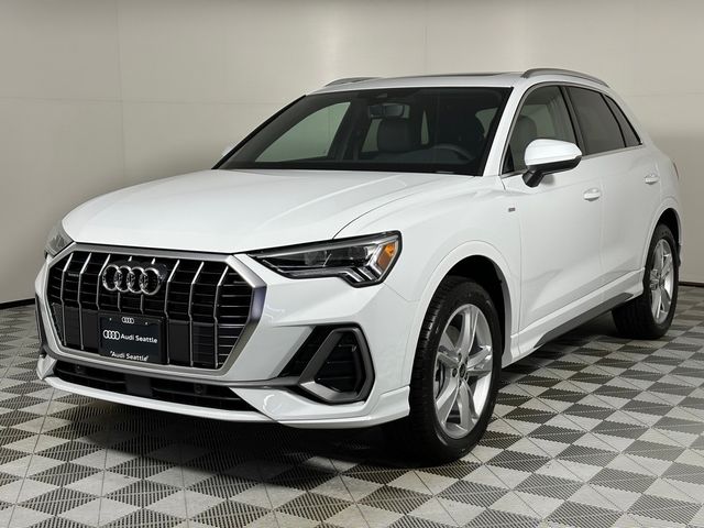 2024 Audi Q3 S Line Premium