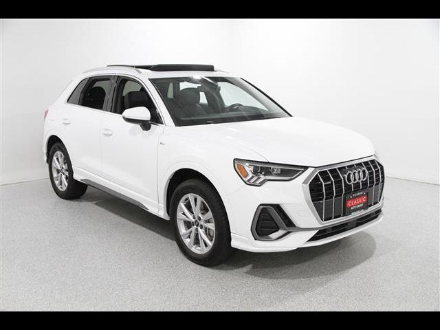 2024 Audi Q3 S Line Premium