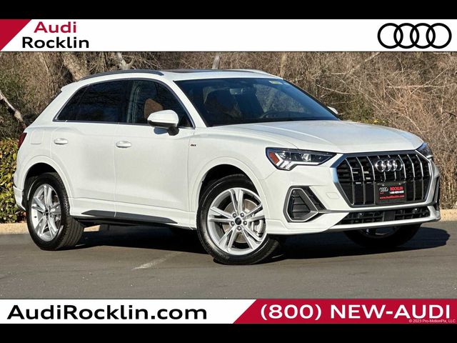 2024 Audi Q3 S Line Premium