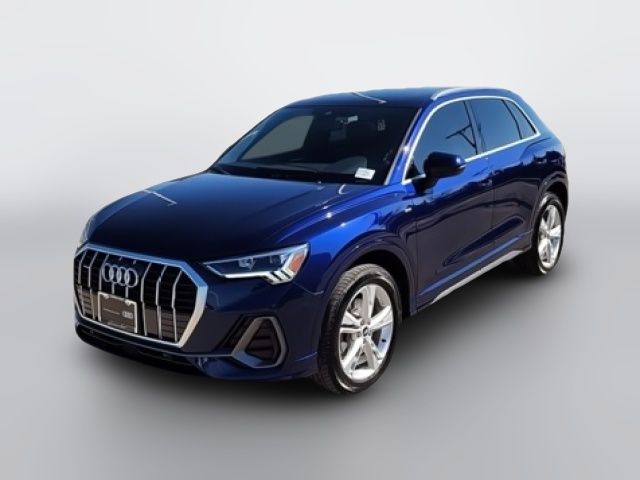 2024 Audi Q3 S Line Premium