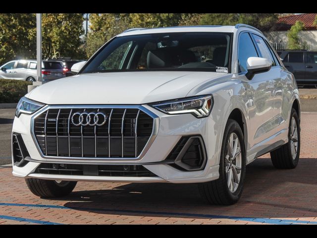 2024 Audi Q3 S Line Premium