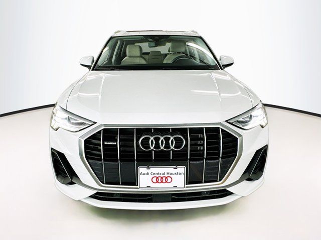 2024 Audi Q3 S Line Premium