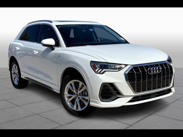 2024 Audi Q3 S Line Premium