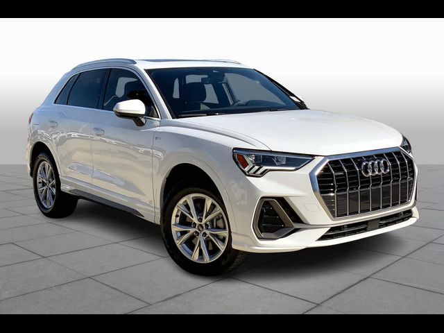 2024 Audi Q3 S Line Premium