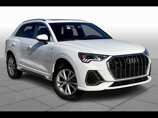 2024 Audi Q3 S Line Premium