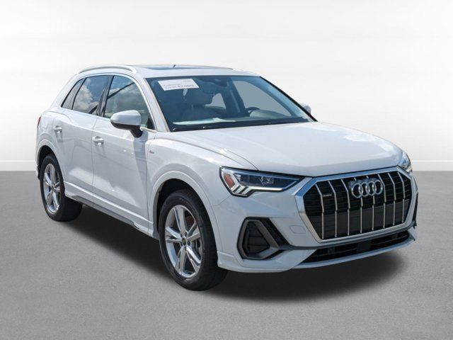 2024 Audi Q3 S Line Premium