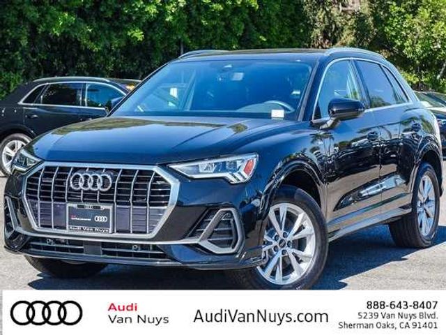 2024 Audi Q3 S Line Premium