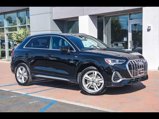 2024 Audi Q3 S Line Premium