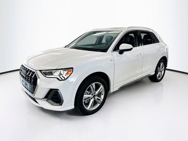 2024 Audi Q3 S Line Premium