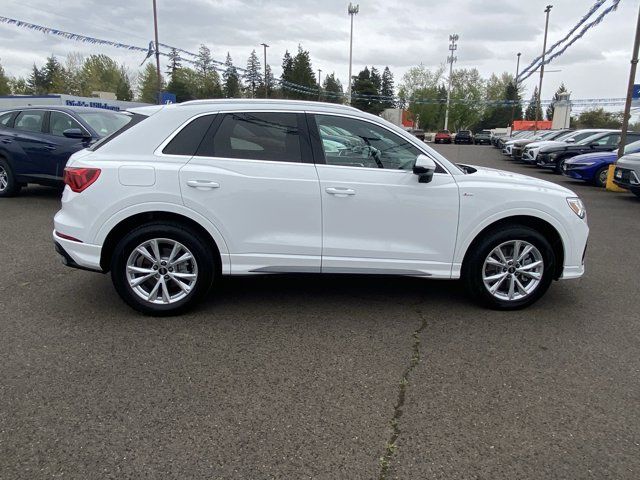 2024 Audi Q3 S Line Premium