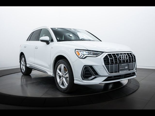 2024 Audi Q3 S Line Premium