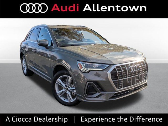 2024 Audi Q3 S Line Premium