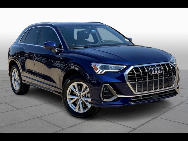 2024 Audi Q3 S Line Premium