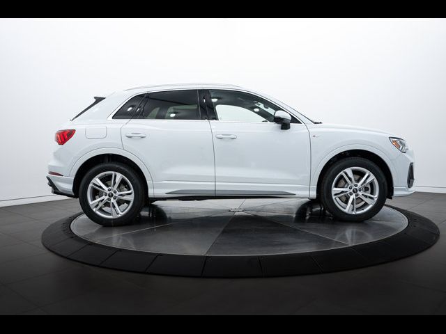 2024 Audi Q3 S Line Premium