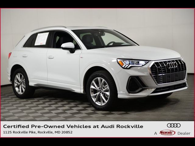 2024 Audi Q3 S Line Premium