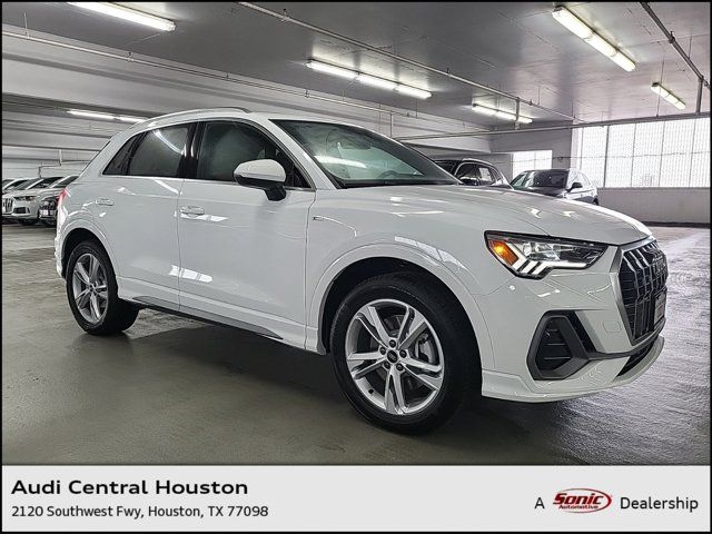 2024 Audi Q3 S Line Premium