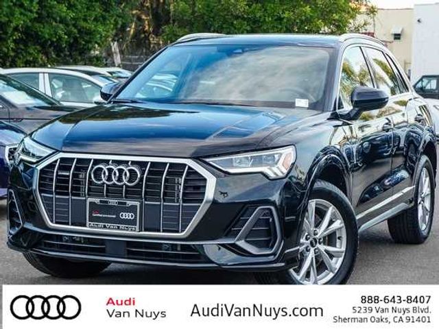 2024 Audi Q3 S Line Premium