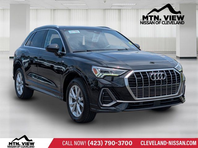 2024 Audi Q3 S Line Premium