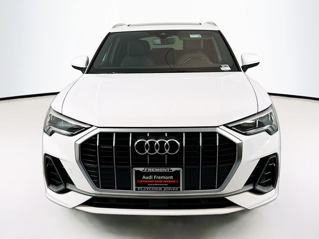 2024 Audi Q3 S Line Premium