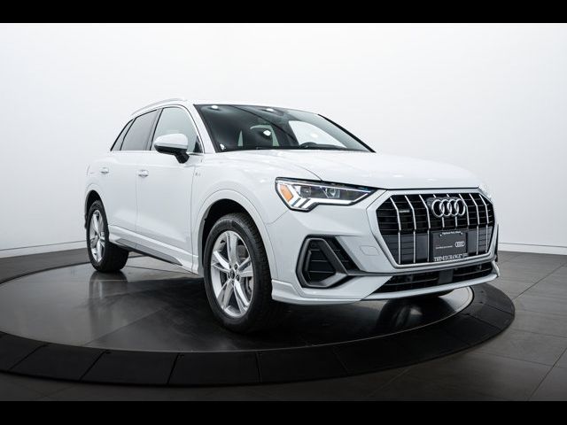 2024 Audi Q3 S Line Premium