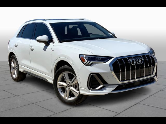 2024 Audi Q3 S Line Premium