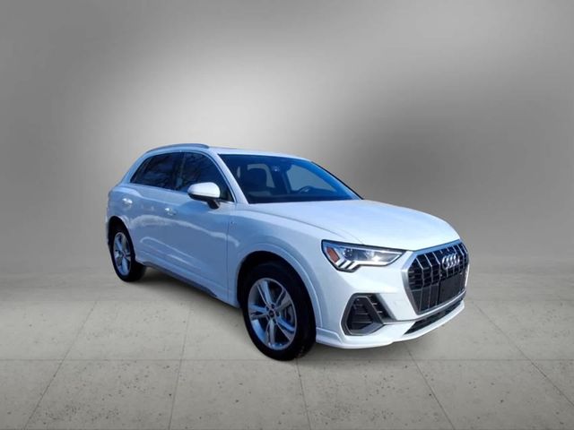 2024 Audi Q3 S Line Premium