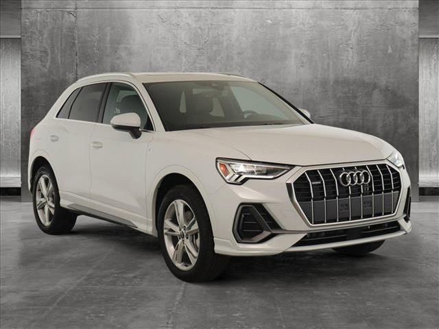 2024 Audi Q3 S Line Premium