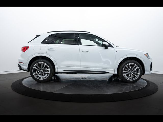 2024 Audi Q3 S Line Premium