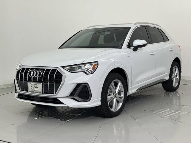 2024 Audi Q3 S Line Premium