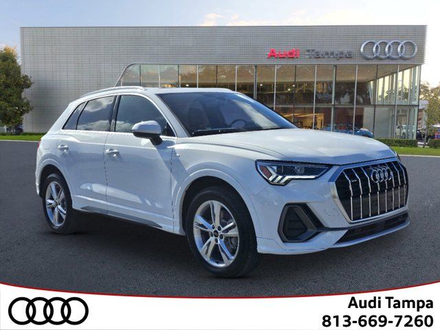 2024 Audi Q3 S Line Premium