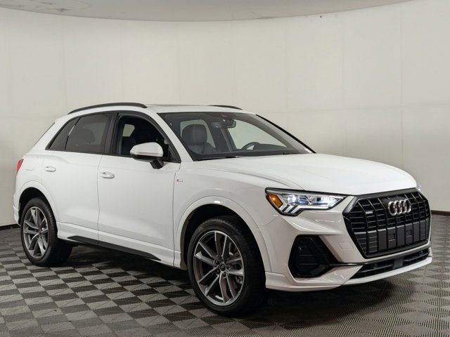 2024 Audi Q3 S Line Premium