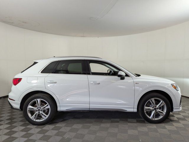 2024 Audi Q3 S Line Premium