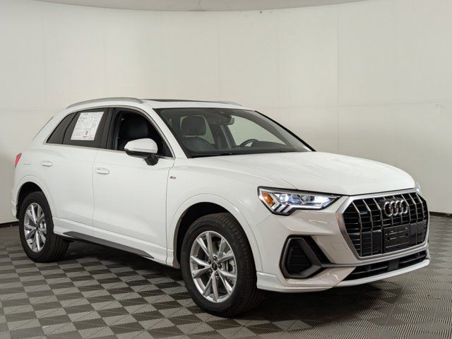 2024 Audi Q3 S Line Premium