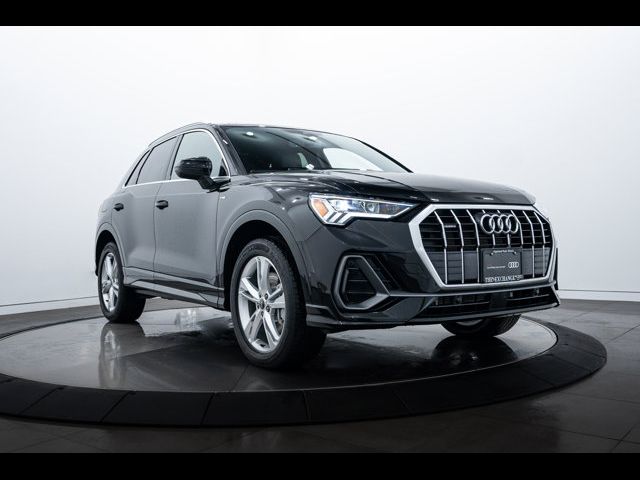 2024 Audi Q3 S Line Premium