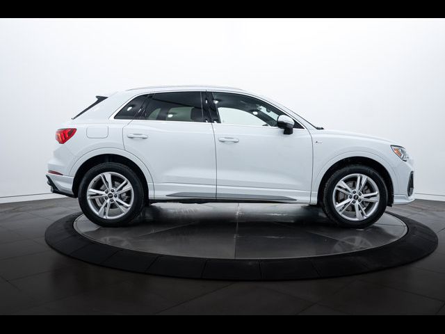 2024 Audi Q3 S Line Premium