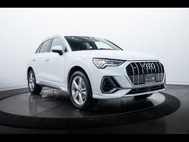 2024 Audi Q3 S Line Premium