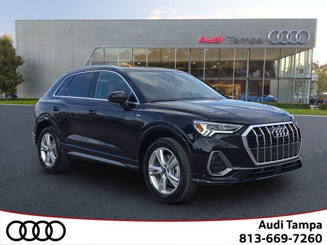 2024 Audi Q3 S Line Premium