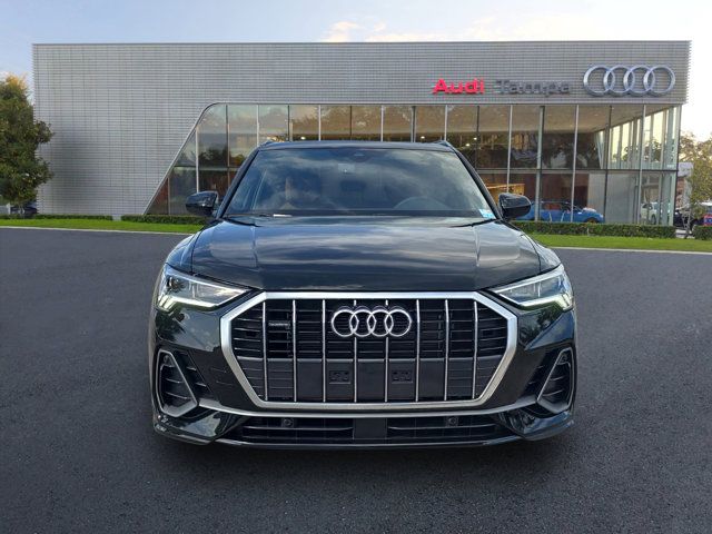 2024 Audi Q3 S Line Premium