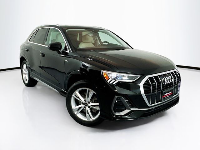 2024 Audi Q3 S Line Premium