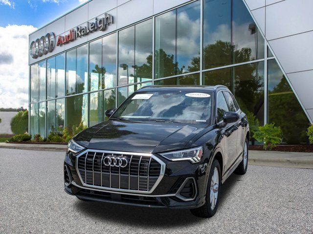 2024 Audi Q3 S Line Premium