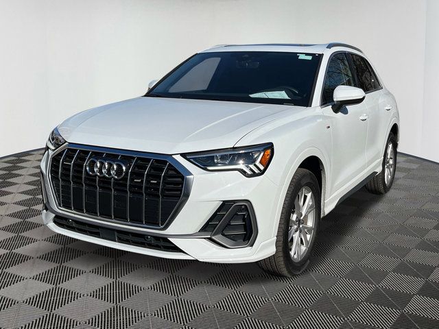 2024 Audi Q3 S Line Premium