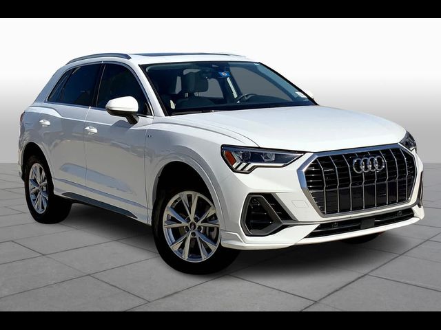 2024 Audi Q3 S Line Premium