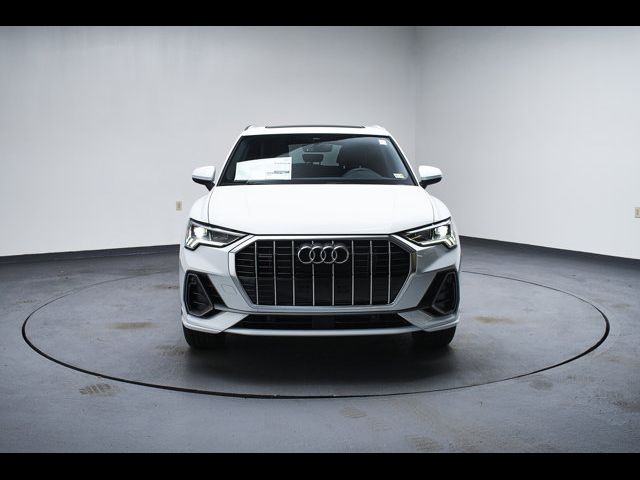 2024 Audi Q3 S Line Premium