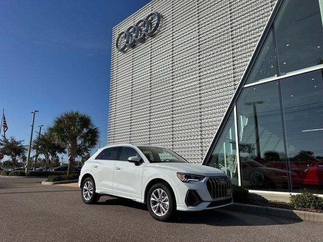 2024 Audi Q3 S Line Premium