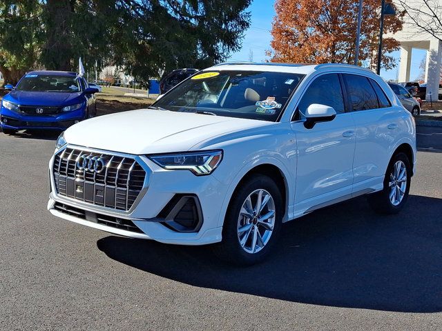 2024 Audi Q3 S Line Premium