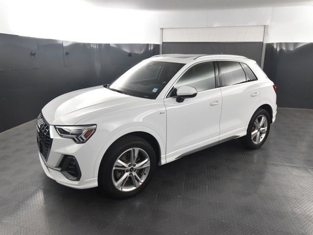 2024 Audi Q3 S Line Premium