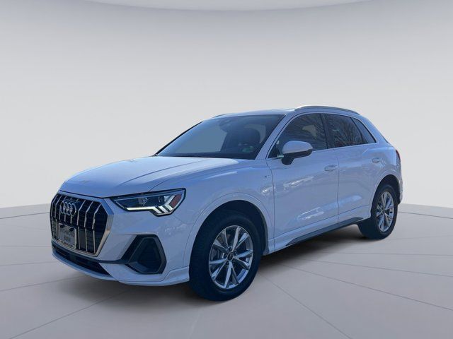 2024 Audi Q3 S Line Premium