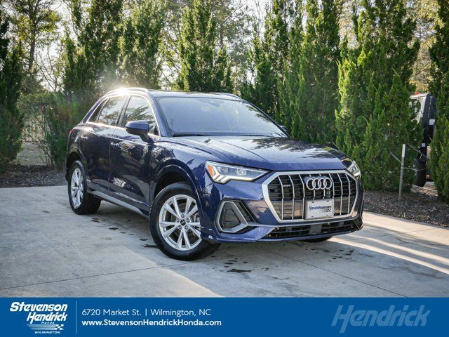 2024 Audi Q3 S Line Premium