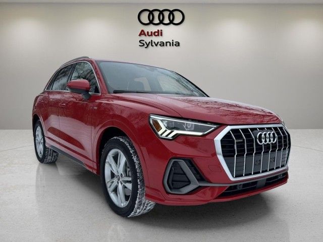 2024 Audi Q3 S Line Premium