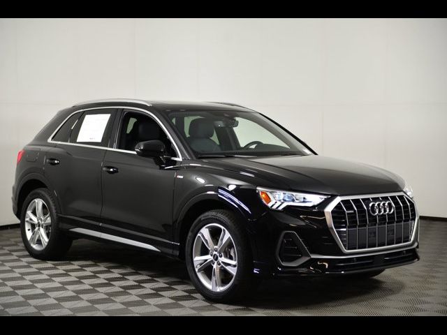 2024 Audi Q3 S Line Premium